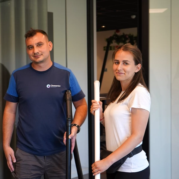 Homepaginafoto Cleanpoint Personeel twee